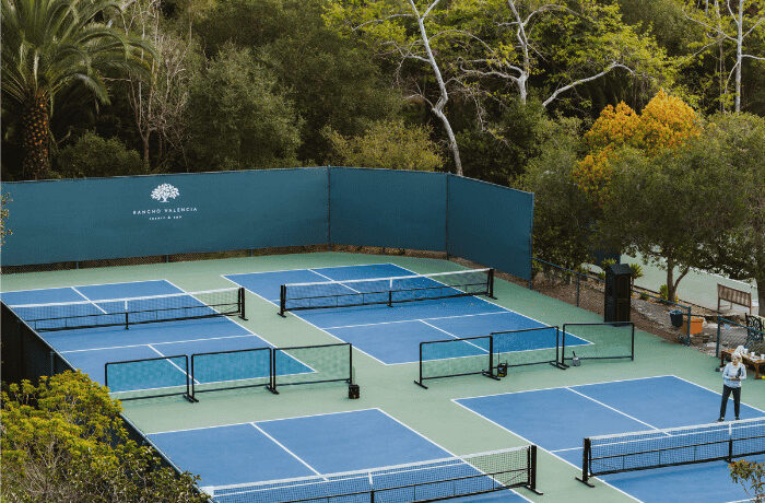 pickelball tennis court