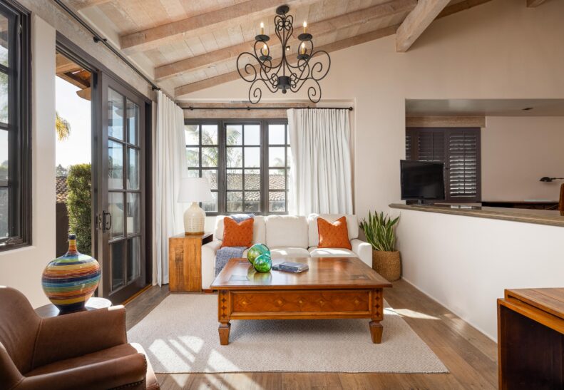 Agave King Living Area with couch and coffee table