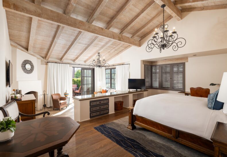 Agave King Suite looking from entry toward living area and patio door