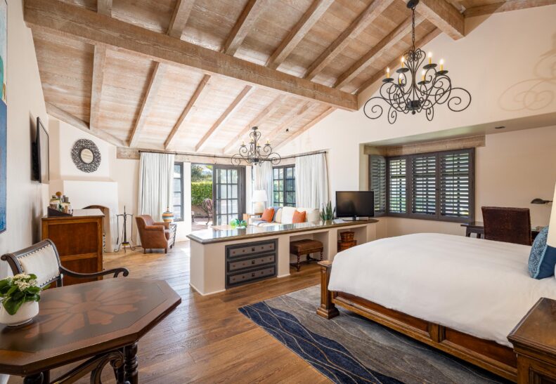 Eucalyptus ADA King Suite looking toward living area and patio entrance from entryway